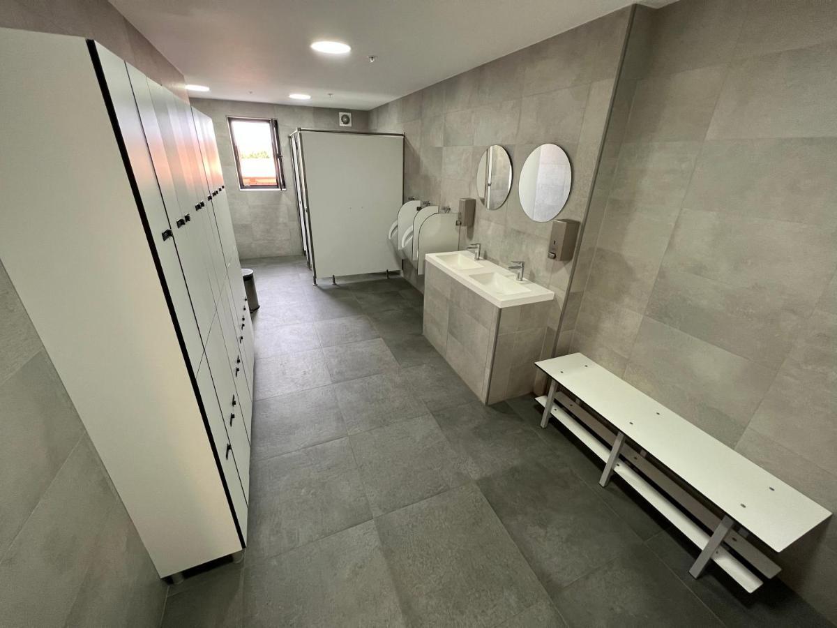 Modern Studio Apartment In Gibraltar - The Hub Exterior foto